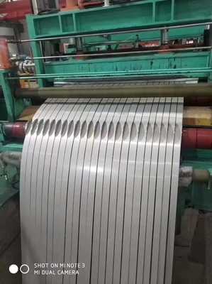 Coil en acier inoxydable de couleur naturelle pour 316 410 et 430 de qualité d'acier selon la demande